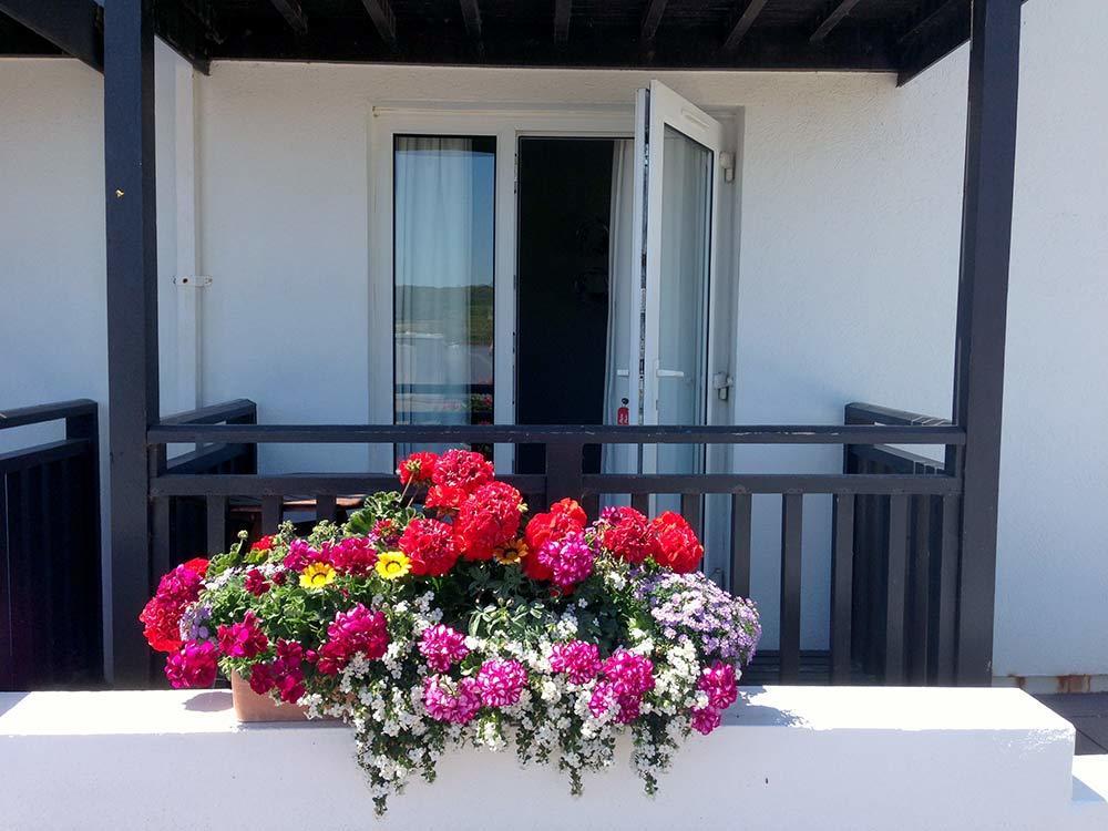 Discovery Bay St Ouen's Room photo